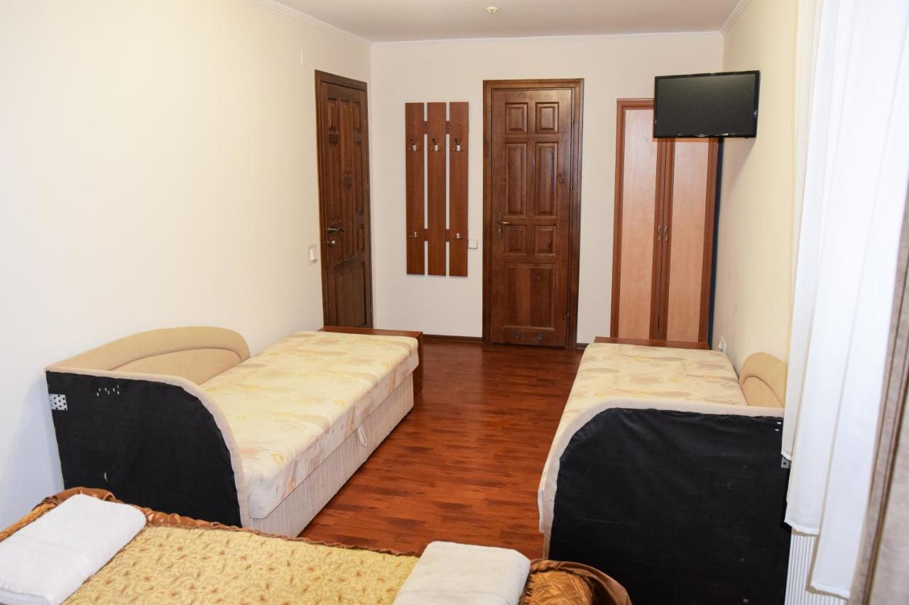 Gostynniy Dvir Hostelテルノーピリ エクステリア 写真