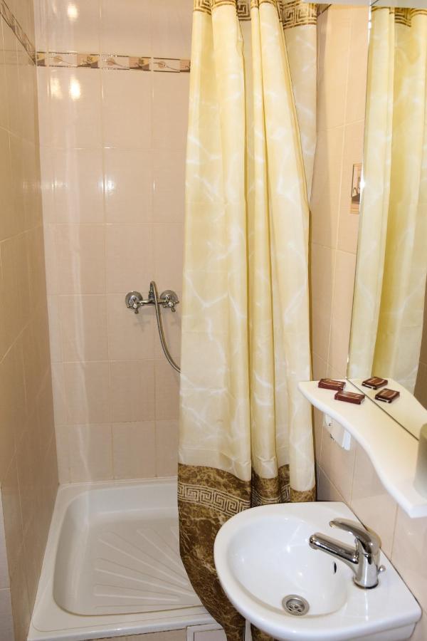 Gostynniy Dvir Hostelテルノーピリ エクステリア 写真
