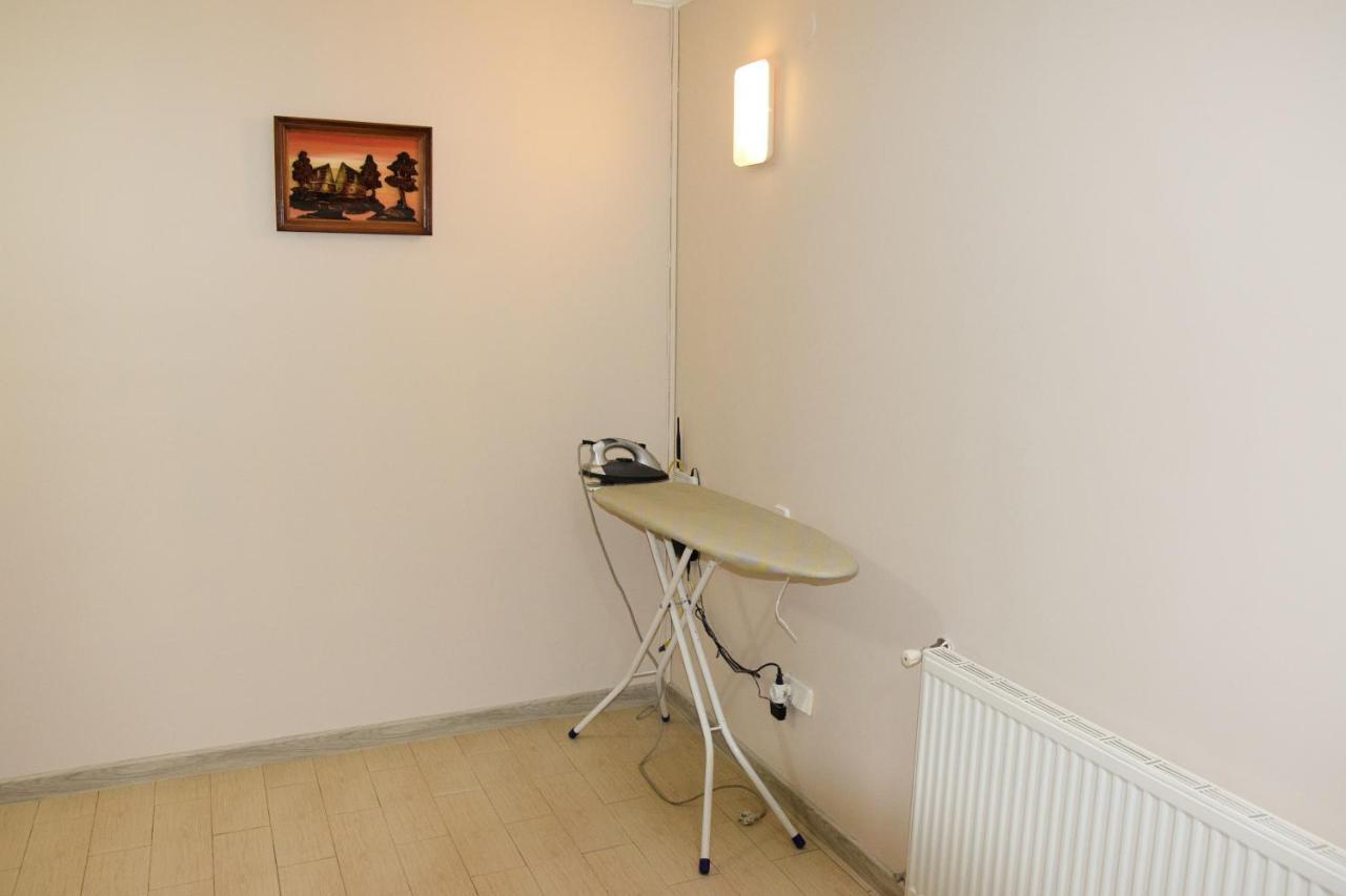 Gostynniy Dvir Hostelテルノーピリ エクステリア 写真