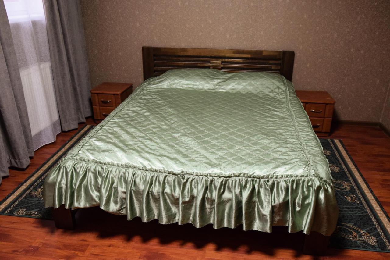 Gostynniy Dvir Hostelテルノーピリ エクステリア 写真